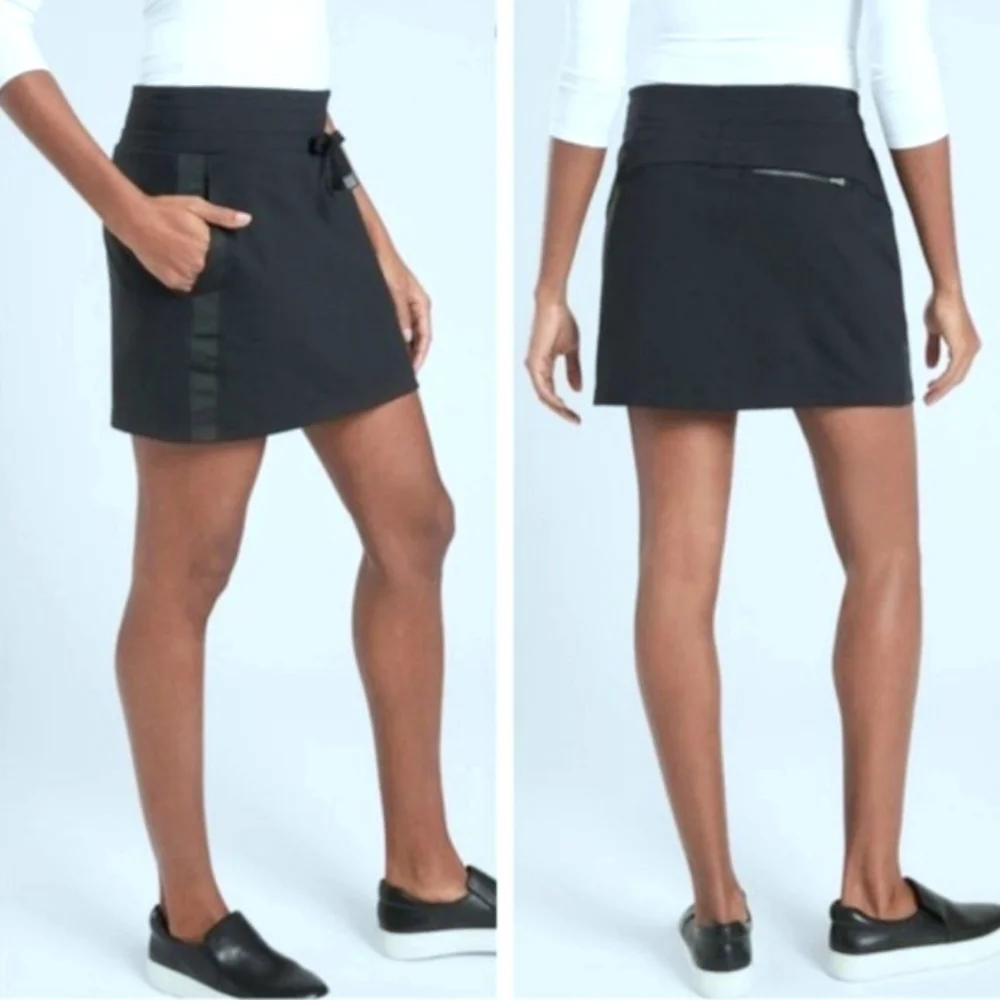 Athleta Metro Downtown Skort Navy Blue Women's Sz Medium - Picture 1 of 9